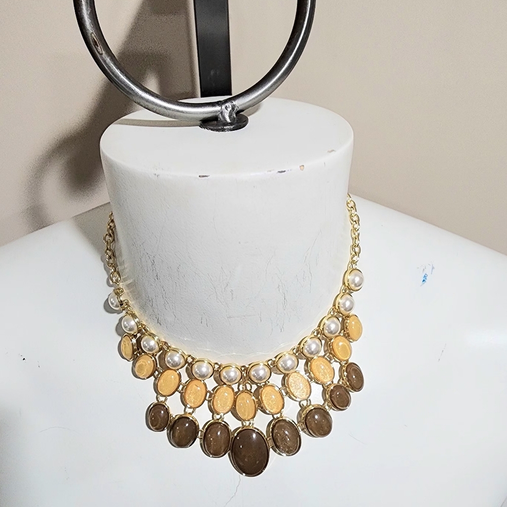 NWT NY&Company Beaded Bib Statement Necklace